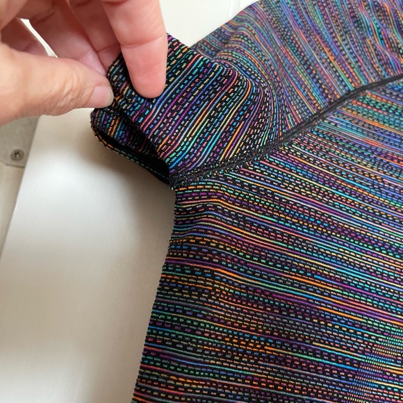 RARE Lululemon Swiftly Tech 2.0 Short Sleeve Rainbow, Sz 8 - Picture 8 of 9
